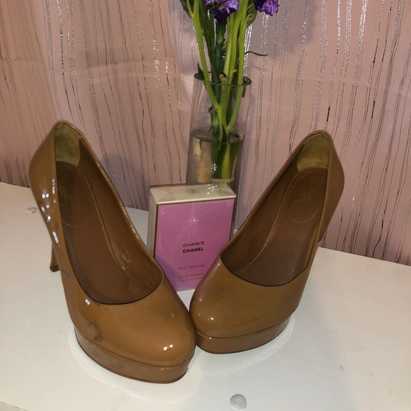 YVES SAINT LAURENT Patent Leather Pumps Size: 7.5 | IT 37.5 - Picture 2 of 10